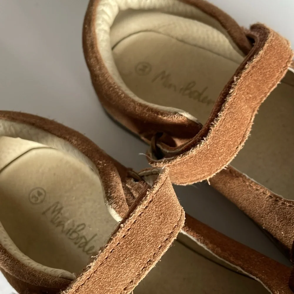 Mini Boden Brown Suede Mary Jane Kids Shoes